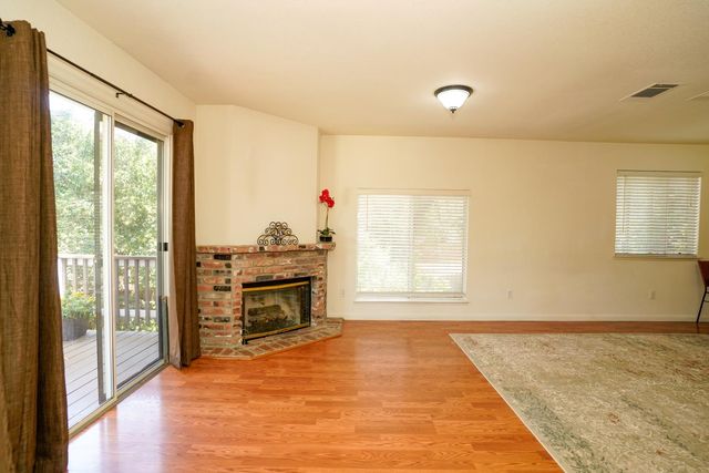 8003 Sunset Ave, Fair Oaks, CA 95628