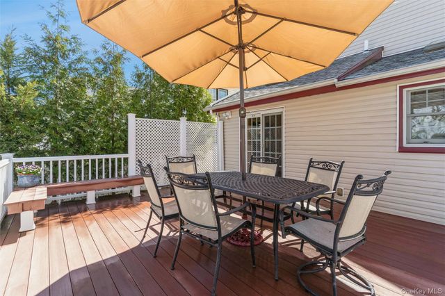 49 Winter Street, Lynbrook, NY 11563