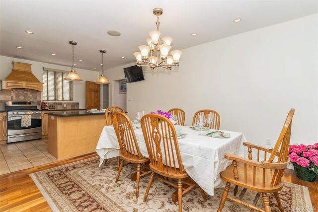 49 Winter Street, Lynbrook, NY 11563