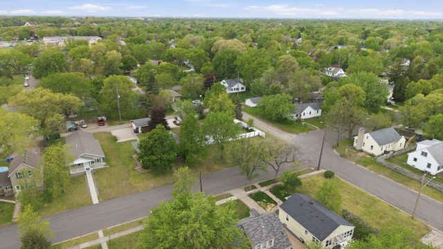 1201 10th Avenue S, Saint Cloud, MN 56301