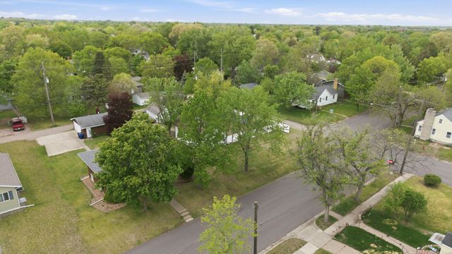 1201 10th Avenue S, Saint Cloud, MN 56301