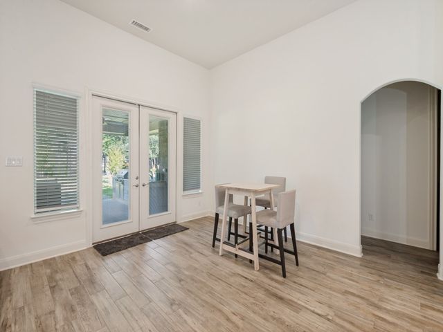 102 White Oak Drive, Krugerville, TX 76227