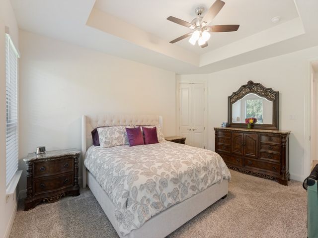 102 White Oak Drive, Krugerville, TX 76227