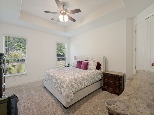 102 White Oak Drive, Krugerville, TX 76227