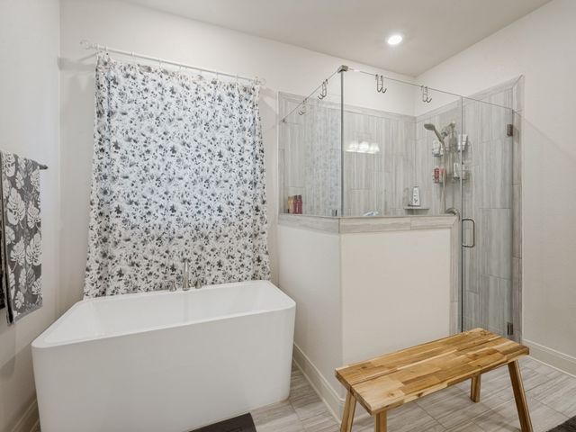 102 White Oak Drive, Krugerville, TX 76227