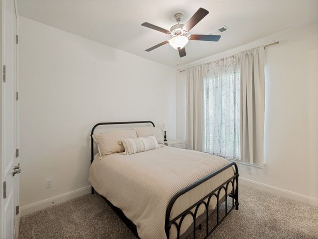 102 White Oak Drive, Krugerville, TX 76227