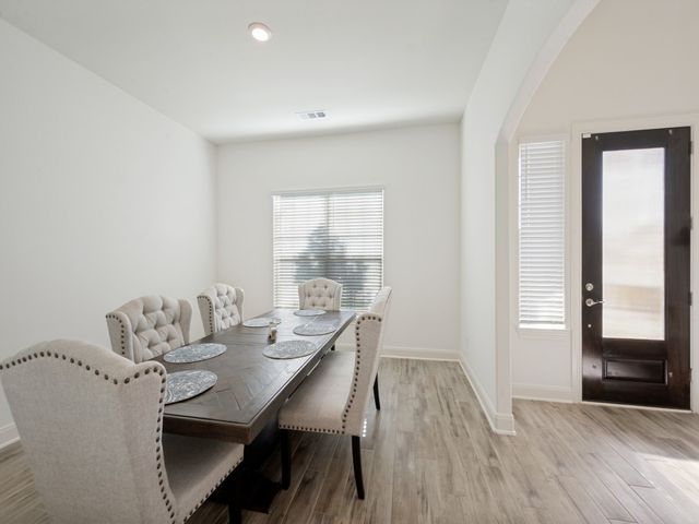 102 White Oak Drive, Krugerville, TX 76227