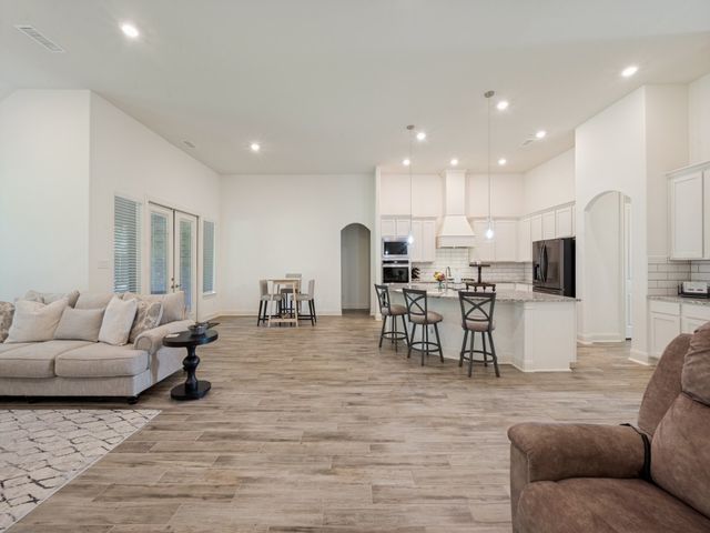 102 White Oak Drive, Krugerville, TX 76227