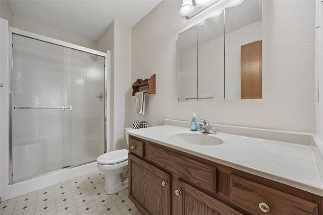 3519 Rogers Road, Cedar Rapids, IA 52405