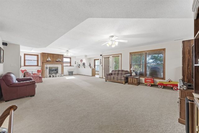 3519 Rogers Road, Cedar Rapids, IA 52405