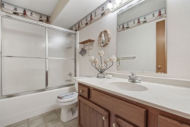 3519 Rogers Road, Cedar Rapids, IA 52405