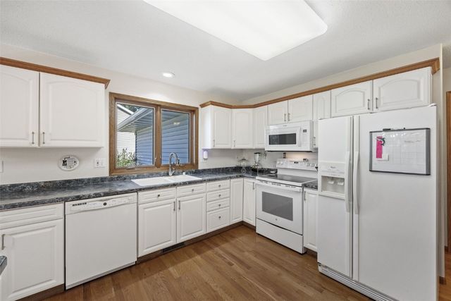 3519 Rogers Road, Cedar Rapids, IA 52405