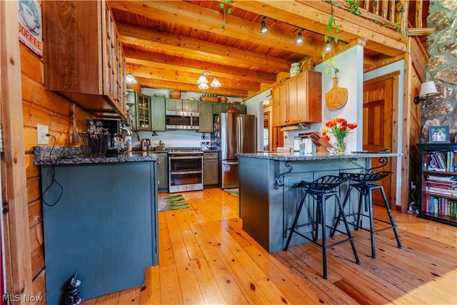 31370 Cadiz Dennison Road, Uhrichsville, OH 44683