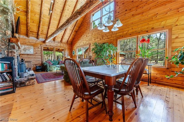 31370 Cadiz Dennison Road, Uhrichsville, OH 44683