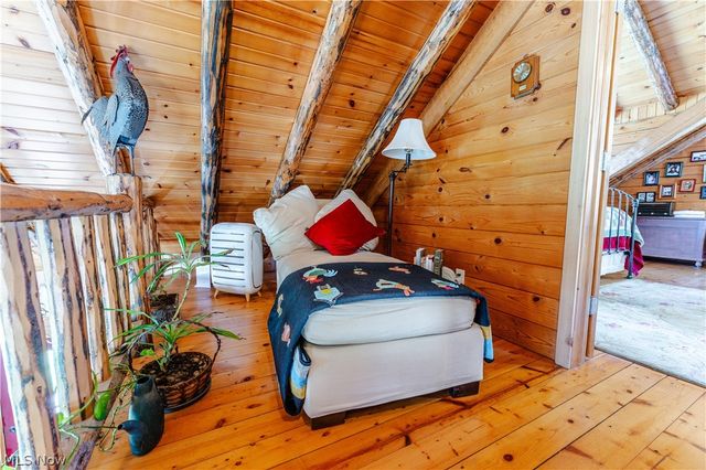 31370 Cadiz Dennison Road, Uhrichsville, OH 44683