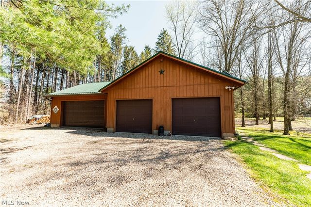 31370 Cadiz Dennison Road, Uhrichsville, OH 44683
