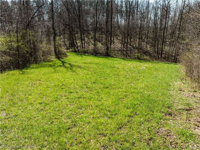 31370 Cadiz Dennison Road, Uhrichsville, OH 44683