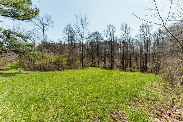 31370 Cadiz Dennison Road, Uhrichsville, OH 44683