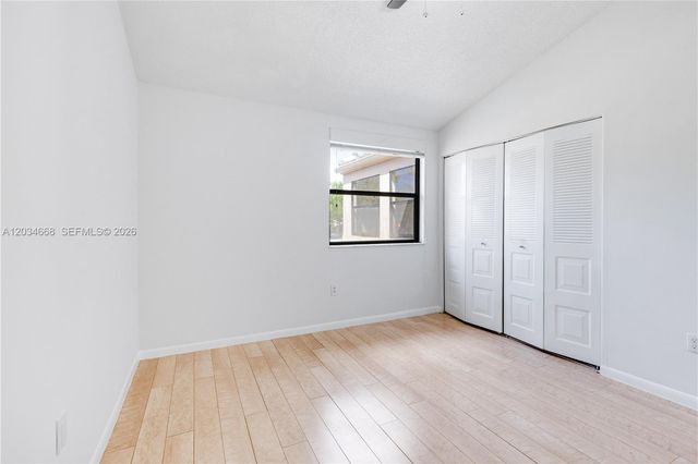 104 NW 98th Ter 104, Plantation, FL 33324