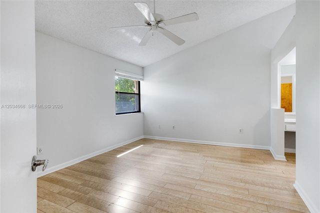 104 NW 98th Ter 104, Plantation, FL 33324