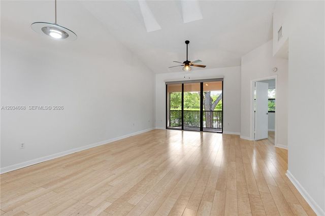 104 NW 98th Ter 104, Plantation, FL 33324
