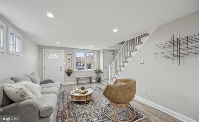 7568 BROCKTON RD, Philadelphia, PA 19151