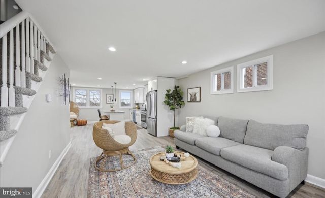 7568 BROCKTON RD, Philadelphia, PA 19151