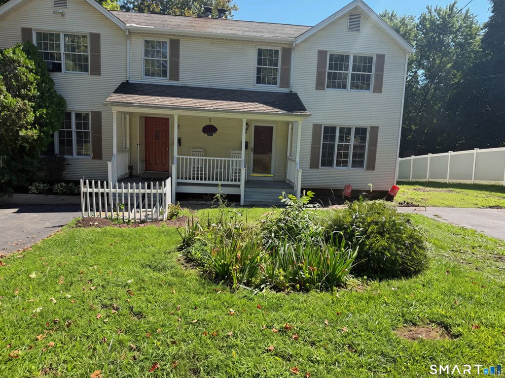 163 Oak Street 161, Southington, CT 06489