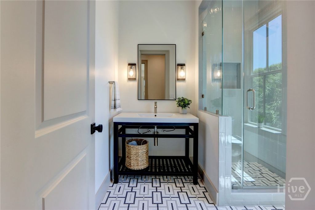 Image 41 of property listing at 1812 Habersham Street, Savannah, GA 31401