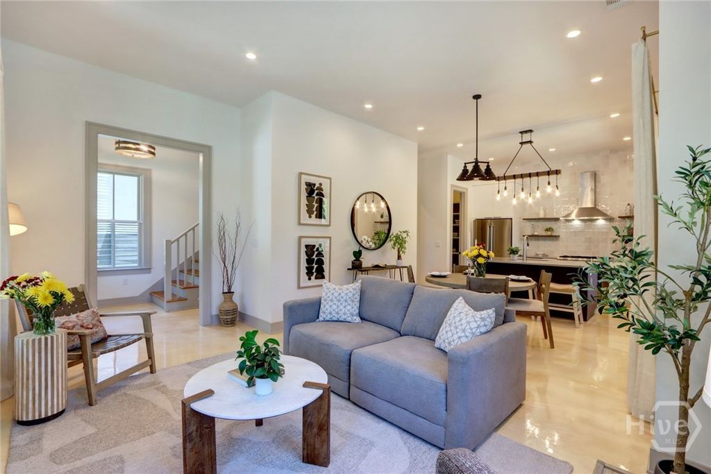 Image 9 of property listing at 1812 Habersham Street, Savannah, GA 31401
