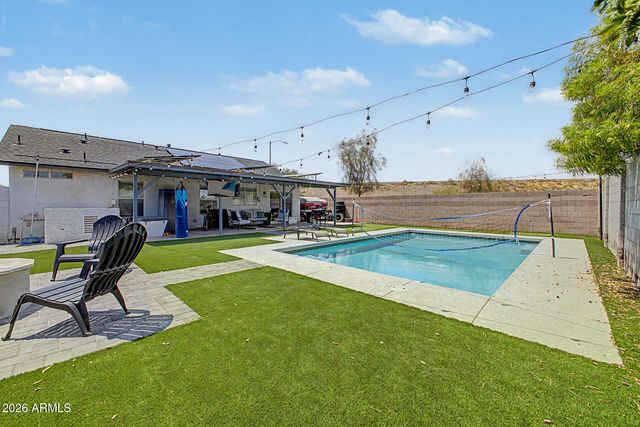3601 W CAT BALUE Drive, Glendale, AZ 85308