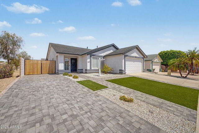 3601 W CAT BALUE Drive, Glendale, AZ 85308