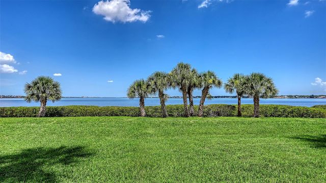 910 TIDEWATER SHORES LOOP 103, Bradenton, FL 34208