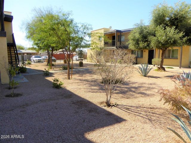 815 W RAY Road, Chandler, AZ 85225
