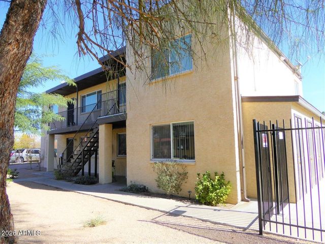 815 W RAY Road, Chandler, AZ 85225