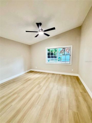 554 PORTLAND CIRCLE, Apopka, FL 32703