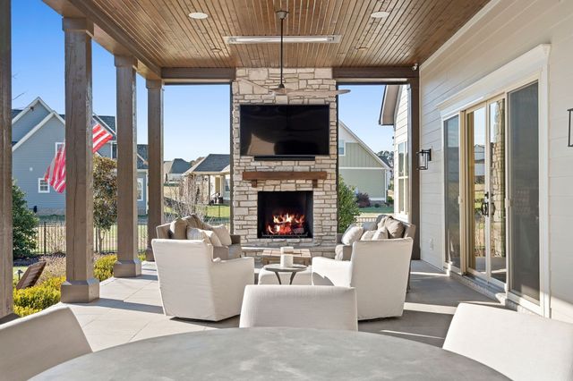 160 Wakeboard Way, Winchester, TN 37398