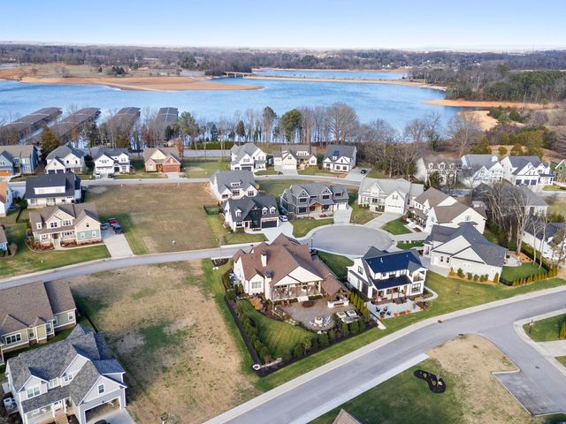 160 Wakeboard Way, Winchester, TN 37398