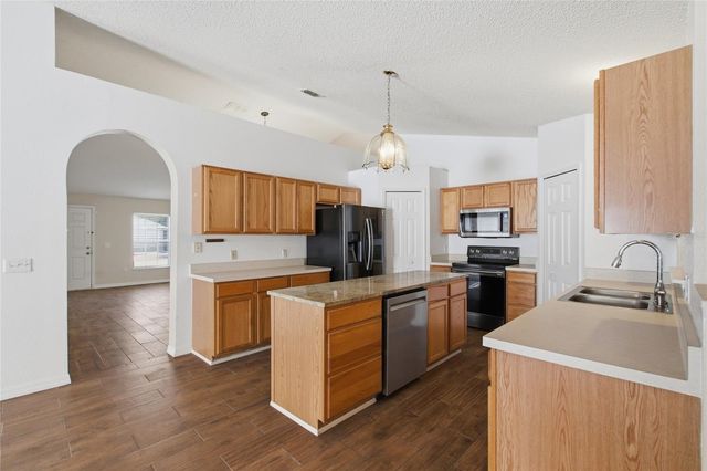 760 PALAISEAU COURT, Kissimmee, FL 34759