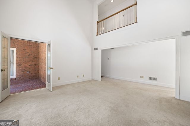280 Camelot Drive, Fayetteville, GA 30214