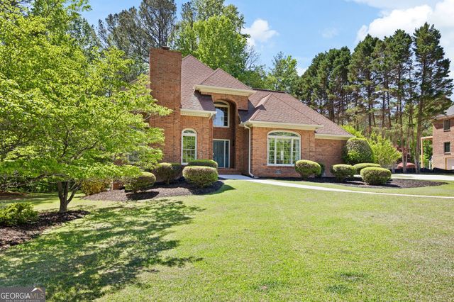 280 Camelot Drive, Fayetteville, GA 30214