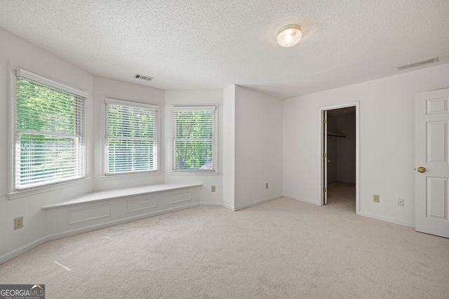 280 Camelot Drive, Fayetteville, GA 30214