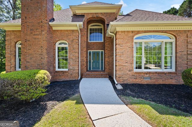 280 Camelot Drive, Fayetteville, GA 30214