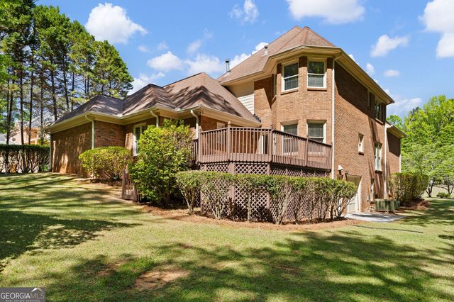 280 Camelot Drive, Fayetteville, GA 30214