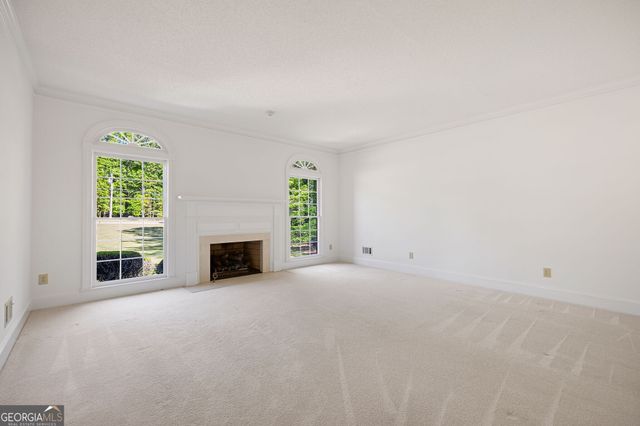 280 Camelot Drive, Fayetteville, GA 30214