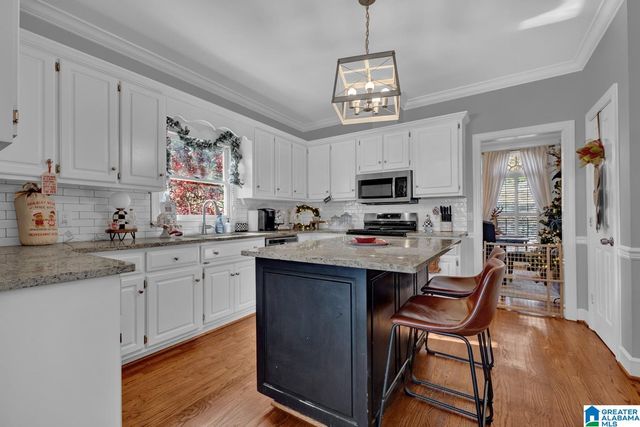 1014 MOUNTAIN LAUREL CIRCLE, Moody, AL 35004