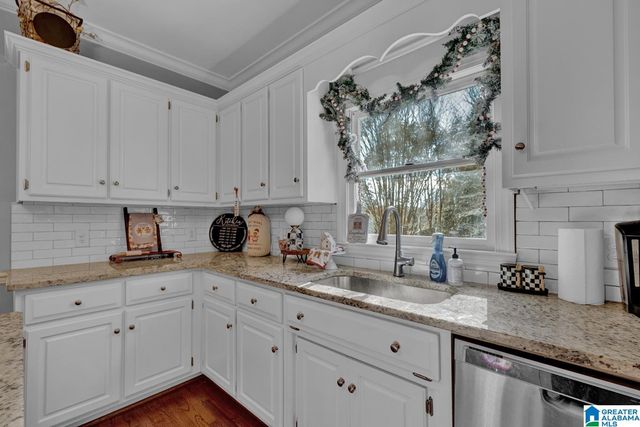 1014 MOUNTAIN LAUREL CIRCLE, Moody, AL 35004