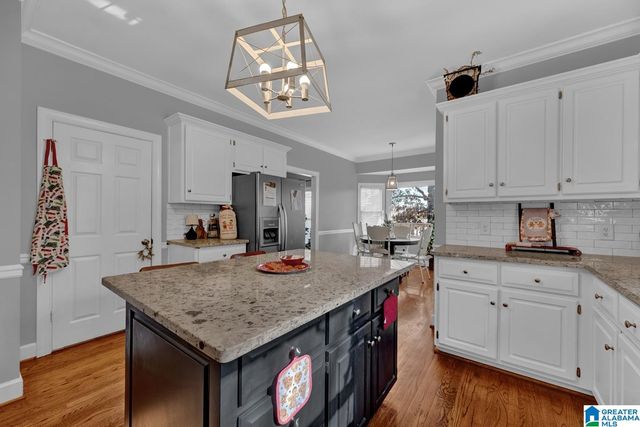 1014 MOUNTAIN LAUREL CIRCLE, Moody, AL 35004