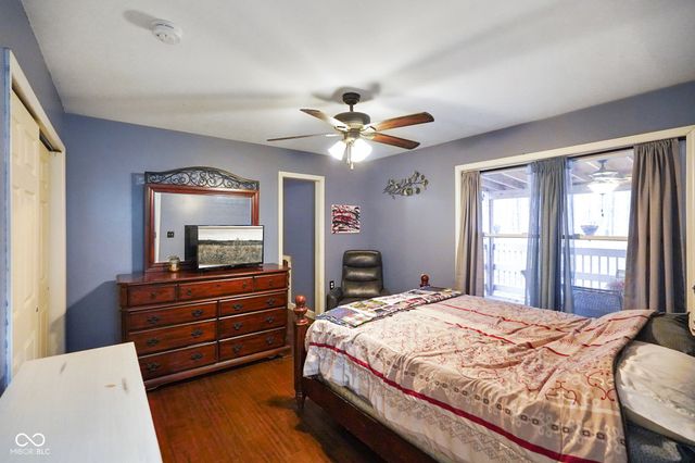 48 W Bunkerhill Road, Mooresville, IN 46158