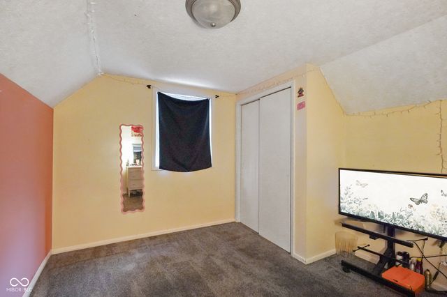 48 W Bunkerhill Road, Mooresville, IN 46158